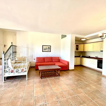 Ap1 With Pool, Great View, Nearby Beach Y Free Wifi In All Common Areas Daire *