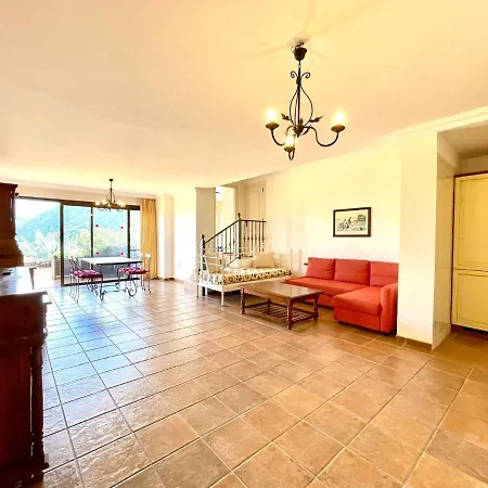 Ap1 With Pool, Great View, Nearby Beach Y Free Wifi In All Common Areas *