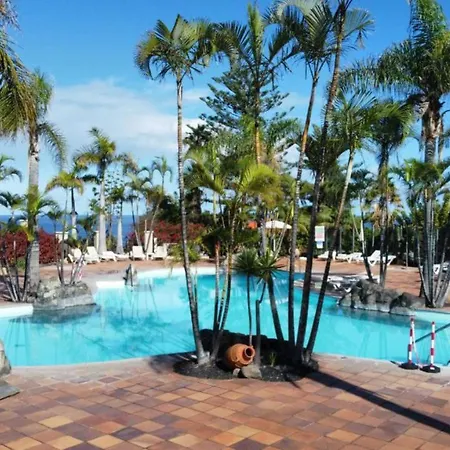 Ap1 With Pool, Great View, Nearby Beach Y Free Wifi In All Common Areas Apartment Los Realejos